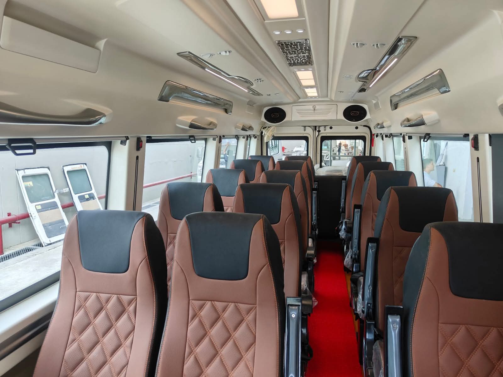 17 Seater Tempo Traveller - Image 5